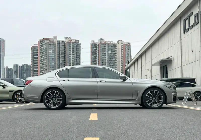 2019 BMW 7 Series Facelift 740Li Luxury M Sport Package — миниатюра 7