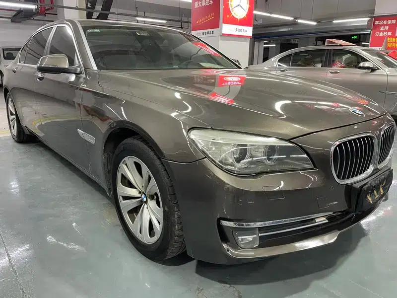 BMW 7 Series 2013 730Li Leading Edition — миниатюра 3