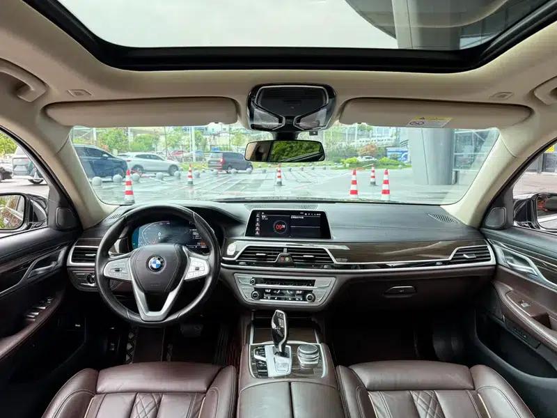 2021 BMW 7 Series 730Li Luxury Package — миниатюра 13
