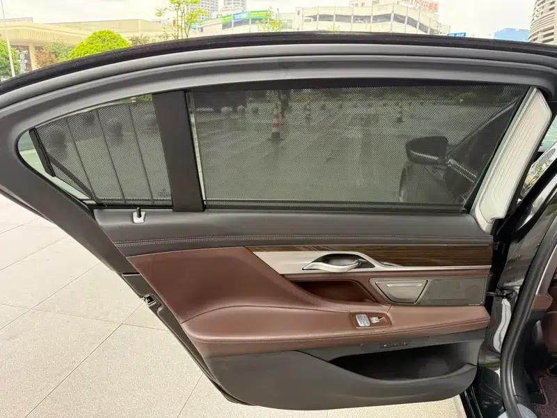 2021 BMW 7 Series 730Li Luxury Package — миниатюра 20