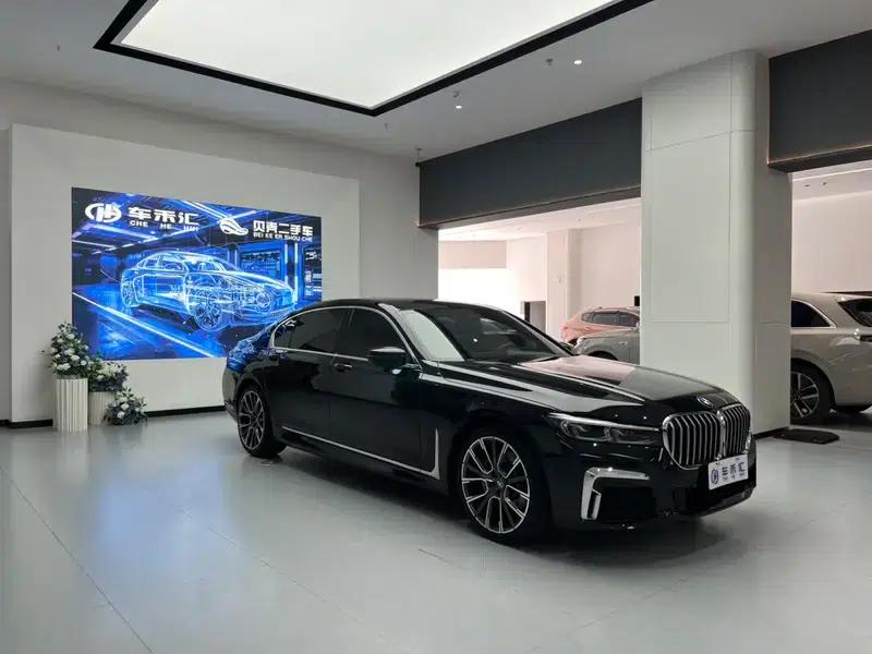2019 BMW 7 Series 730Li M Sport Package — миниатюра 3