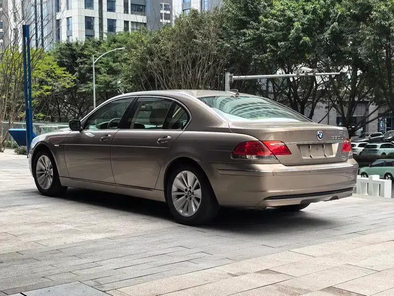 BMW 7 Series 2008 730Li Classic Edition — миниатюра 4