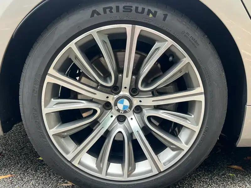 2017 BMW 7 Series 730Li Luxury — миниатюра 9