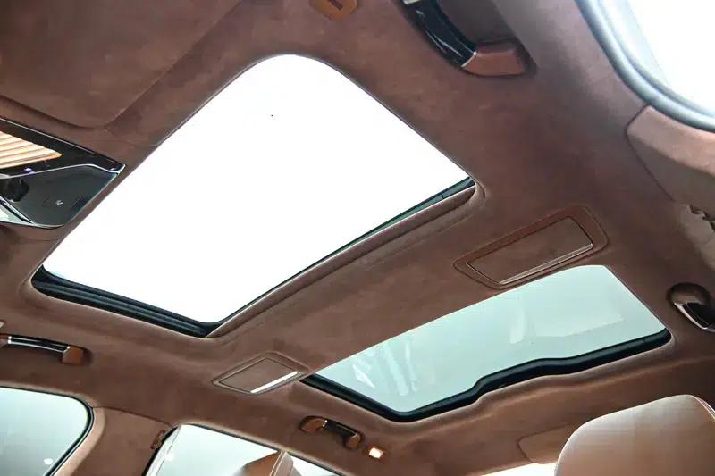 2018 BMW 7 Series 740Li xDrive Luxury M Sport Package — миниатюра 19