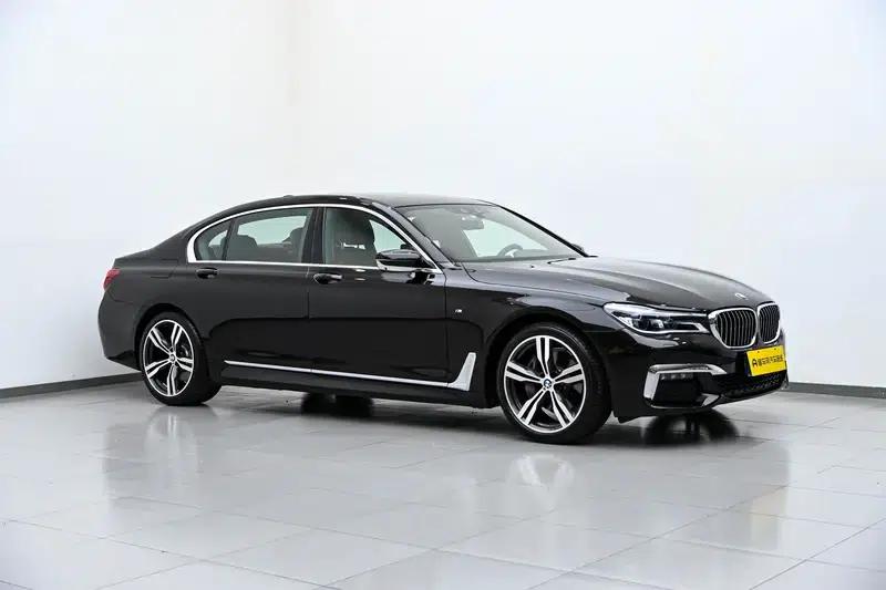 2018 BMW 7 Series 740Li xDrive Luxury M Sport Package — миниатюра 3