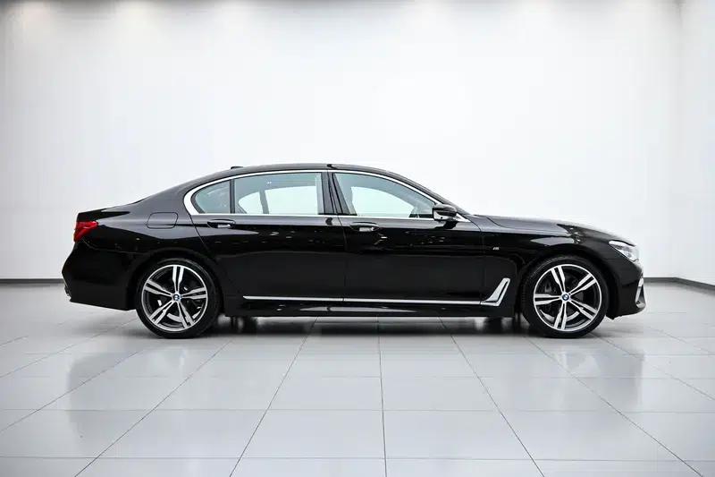 2018 BMW 7 Series 740Li xDrive Luxury M Sport Package — миниатюра 8