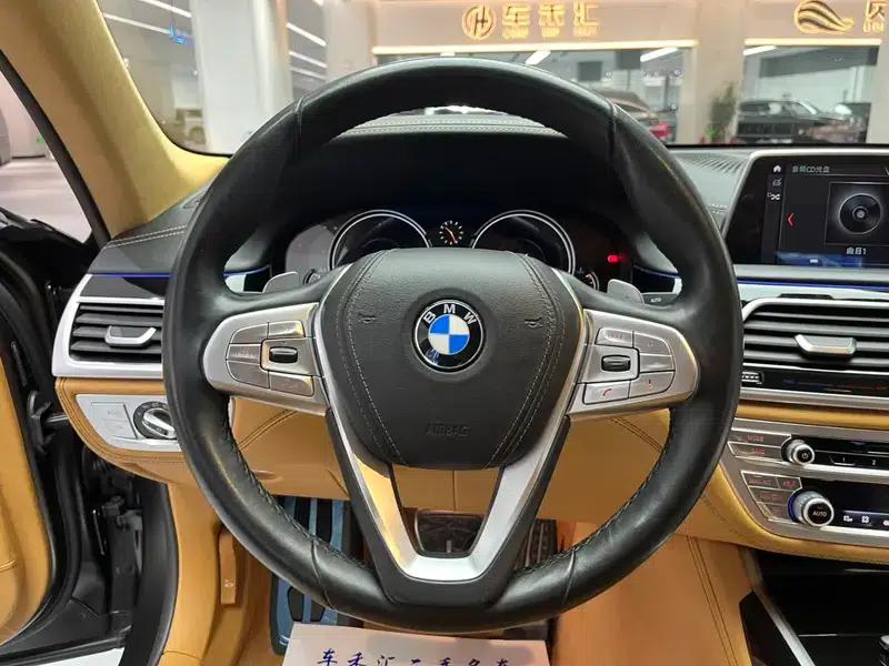 2018 BMW 7 Series 740Li xDrive Luxury M Sport Package — миниатюра 14
