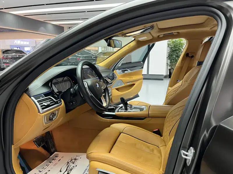 2018 BMW 7 Series 740Li xDrive Luxury M Sport Package — миниатюра 17