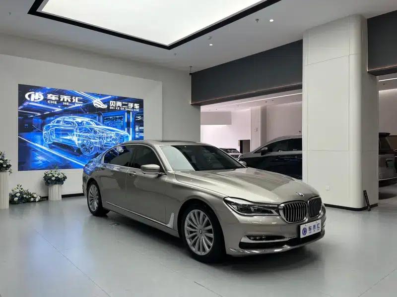2017 BMW 7 Series 740Li Leading Edition — миниатюра 3