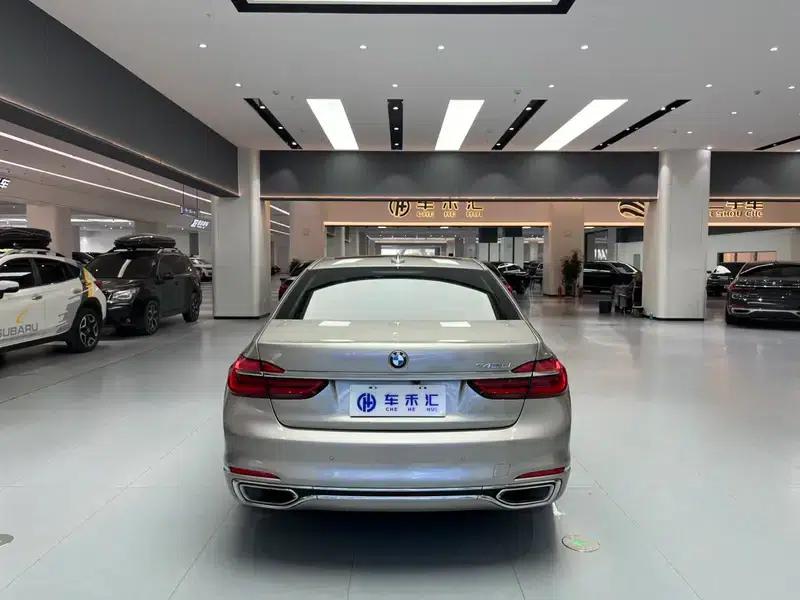 2017 BMW 7 Series 740Li Leading Edition — миниатюра 5