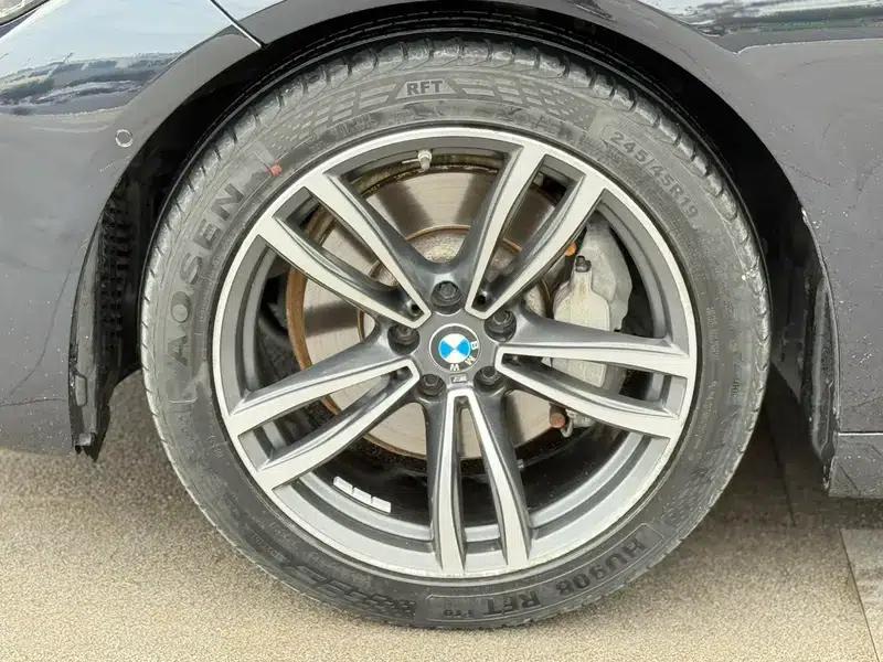 2019 BMW 7 Series Facelift 730Li M Sport Package — миниатюра 6