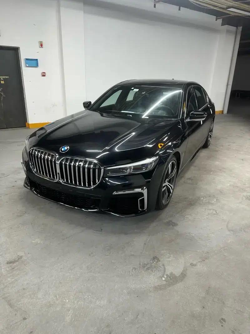 2018 BMW 7 Series 740Li Leading Model, Excellence Package — миниатюра 1