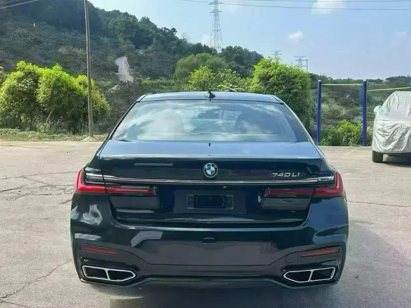 2018 BMW 7 Series 740Li Leading Model, Excellence Package — миниатюра 5