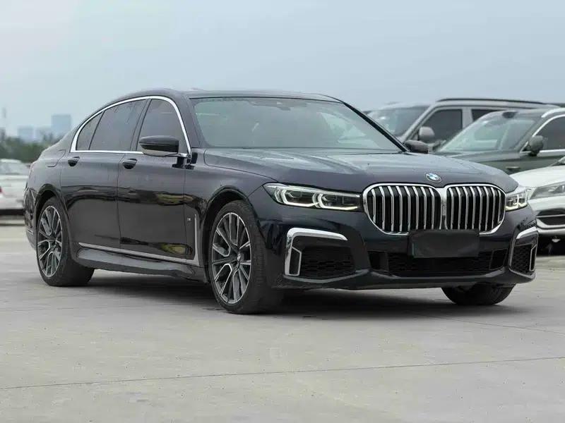 2019 BMW 7 Series 740Li Leading Edition M Sport Package — миниатюра 3