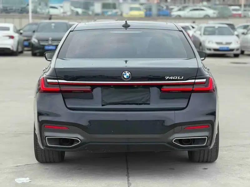 2019 BMW 7 Series 740Li Leading Edition M Sport Package — миниатюра 4