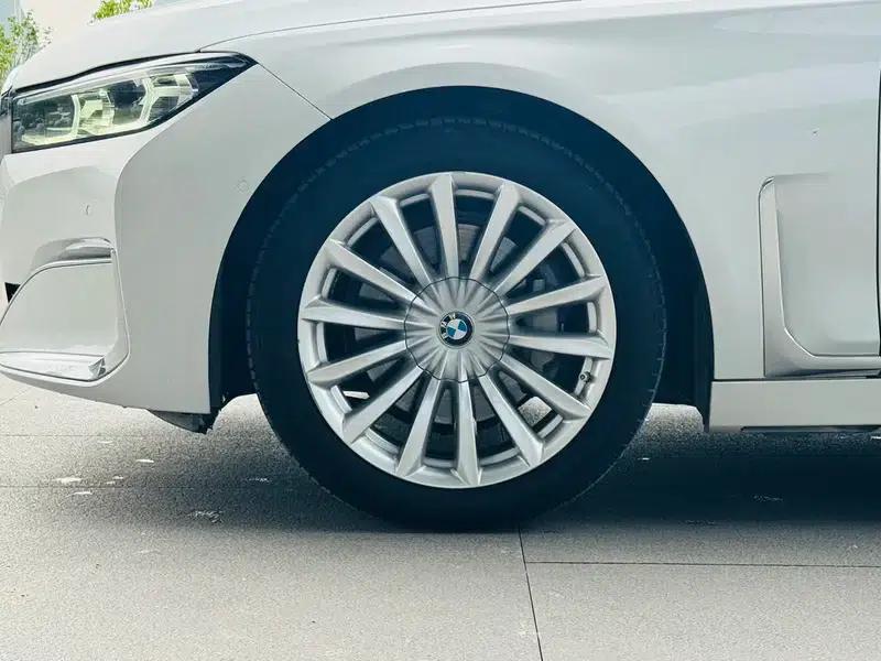 2021 BMW 7 Series 730Li Luxury Package — миниатюра 11