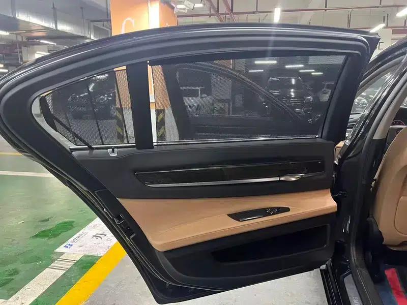 BMW 7 Series 2014 730Li Luxury Edition — миниатюра 25