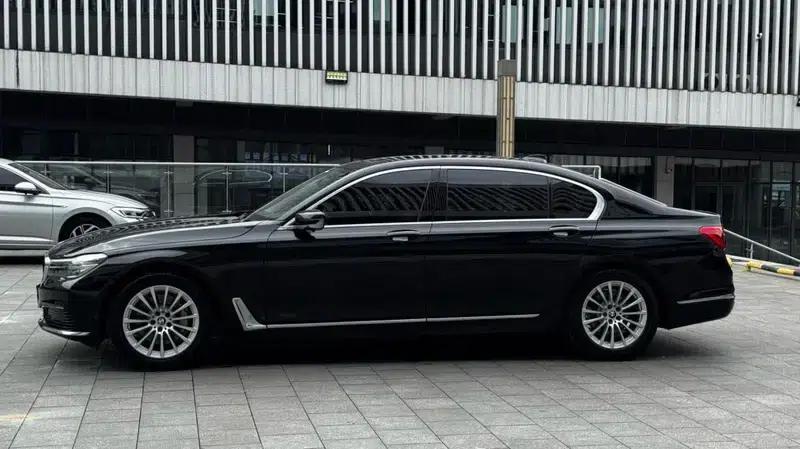 2016 BMW 7 Series 2.0T Automatic AWD 5-seater Parallel Import — миниатюра 4