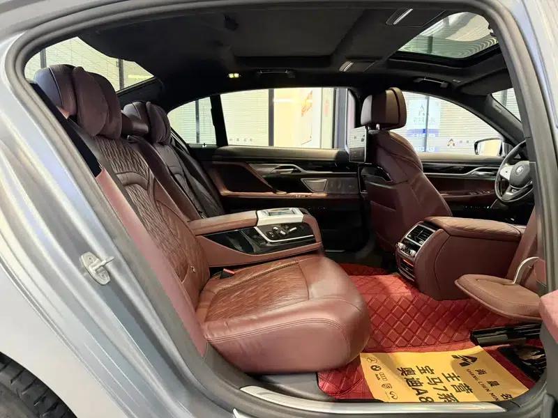 2019 BMW 7 Series Facelift 740Li xDrive Executive Luxury Package — миниатюра 18