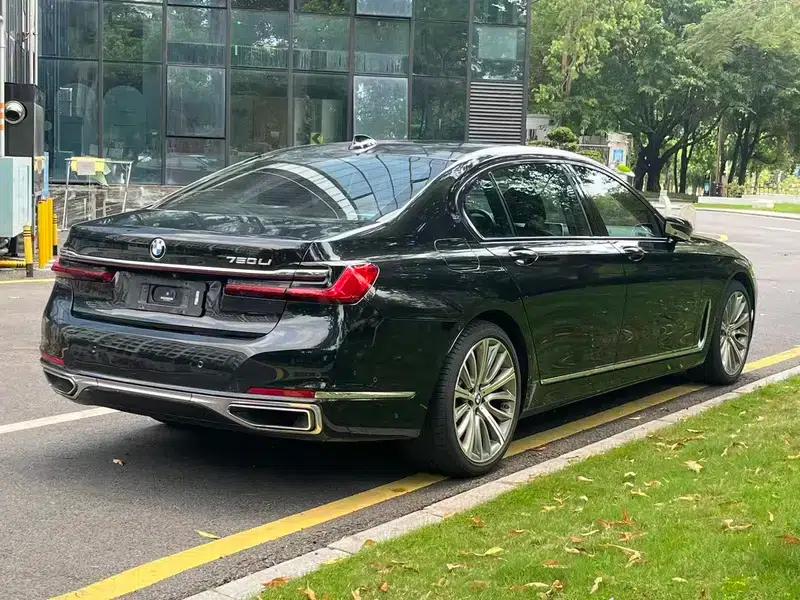 2019 BMW 7 Series 740Li Leading Luxury Package — миниатюра 6