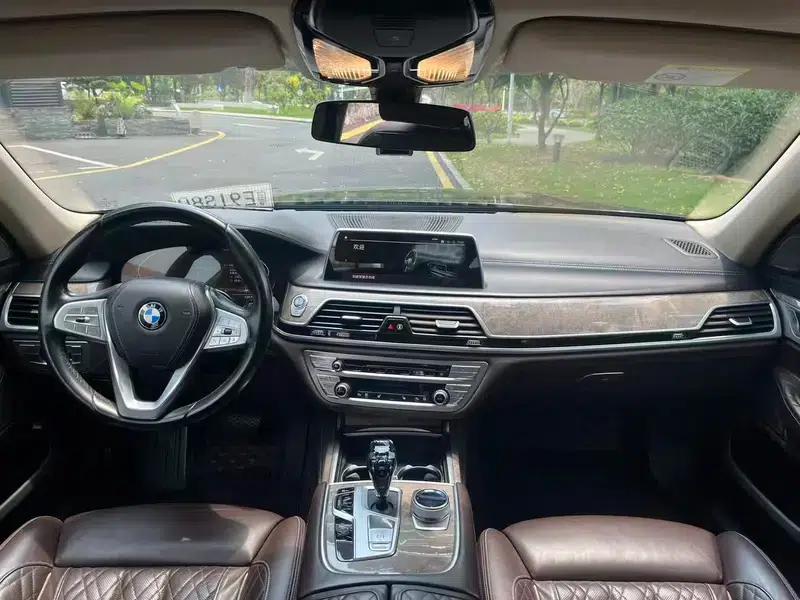 2019 BMW 7 Series 740Li Leading Luxury Package — миниатюра 7