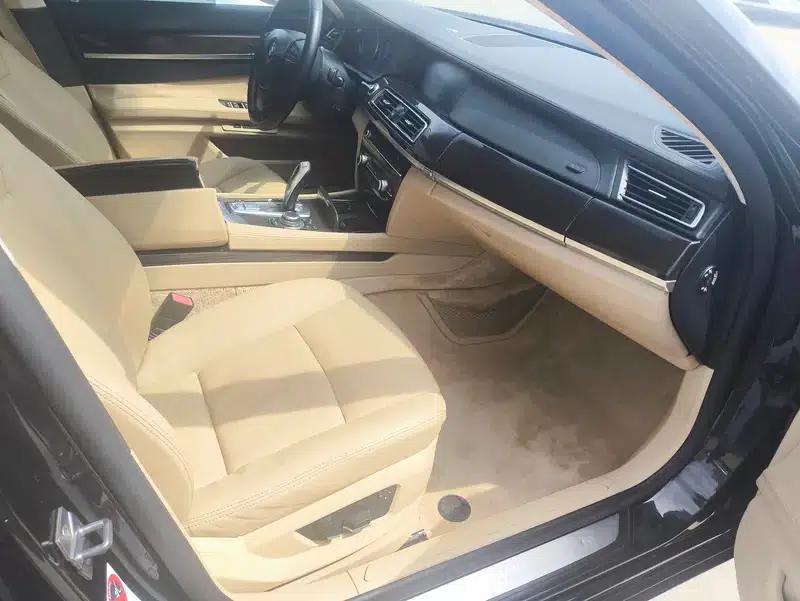 BMW 7 Series 2009 730Li Leading Edition — миниатюра 7