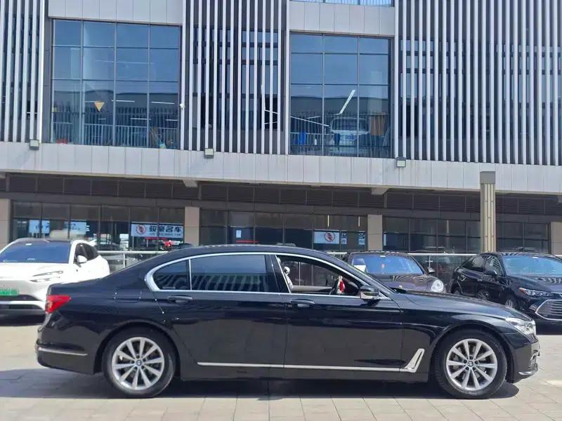 2016 BMW 7 Series 730Li Leading Edition — миниатюра 7