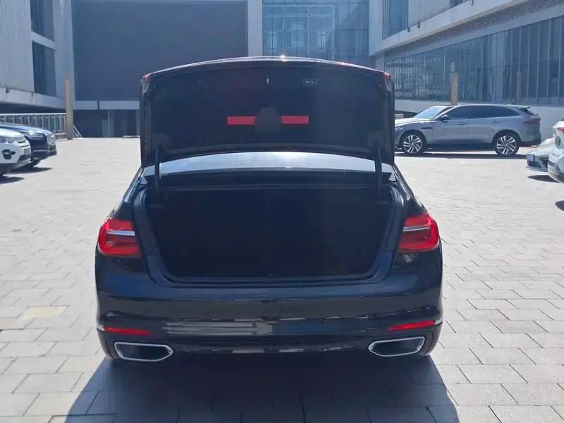 2016 BMW 7 Series 730Li Leading Edition — миниатюра 9