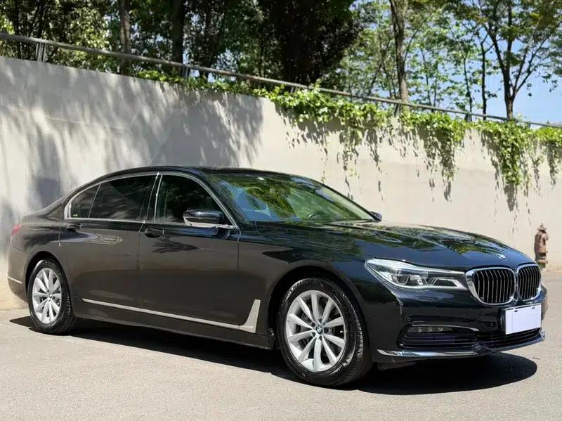 2016 BMW 7 Series 740Li Leading Edition — миниатюра 3