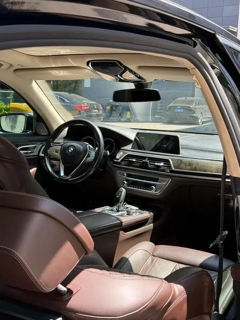 2016 BMW 7 Series 740Li Leading Edition — миниатюра 8