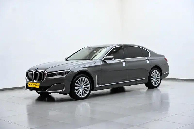2021 BMW 7 Series 730Li Luxury Package — миниатюра 1
