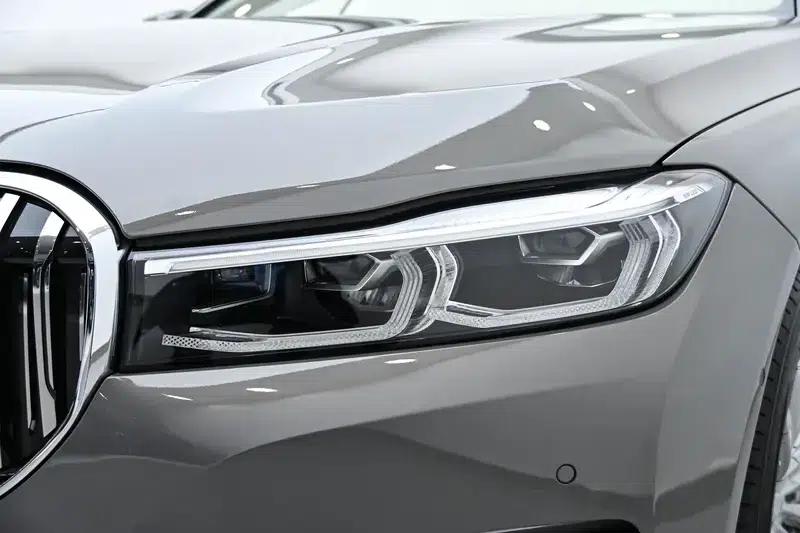 2021 BMW 7 Series 730Li Luxury Package — миниатюра 12