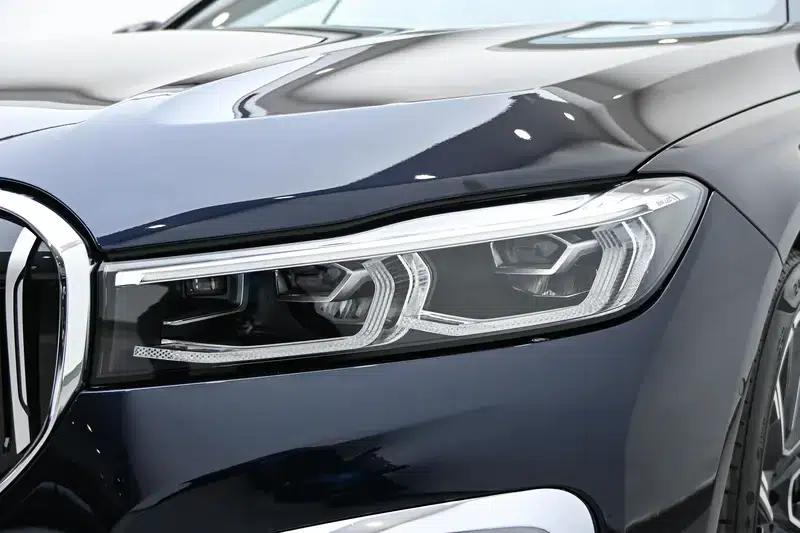 2019 BMW 7 Series Facelift 730Li M Sport Package — миниатюра 12