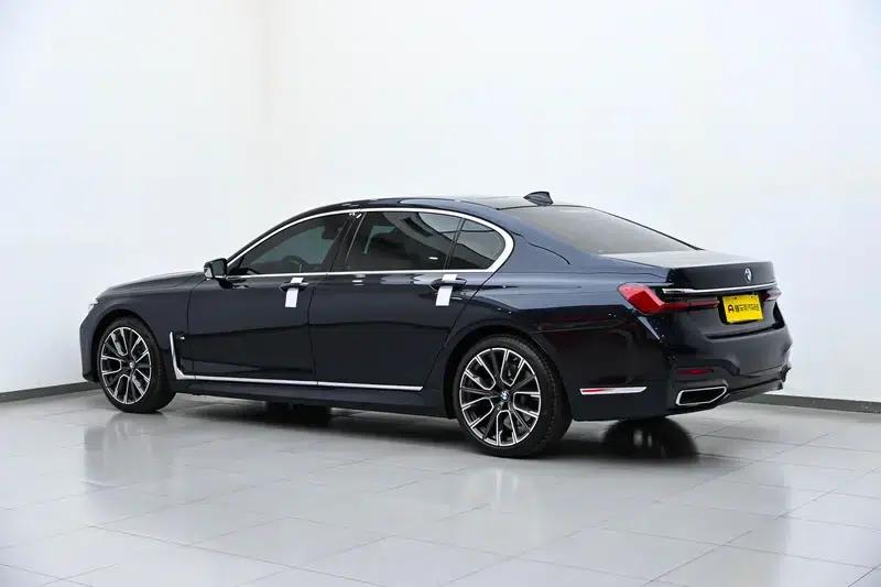 2019 BMW 7 Series Facelift 730Li M Sport Package — миниатюра 5