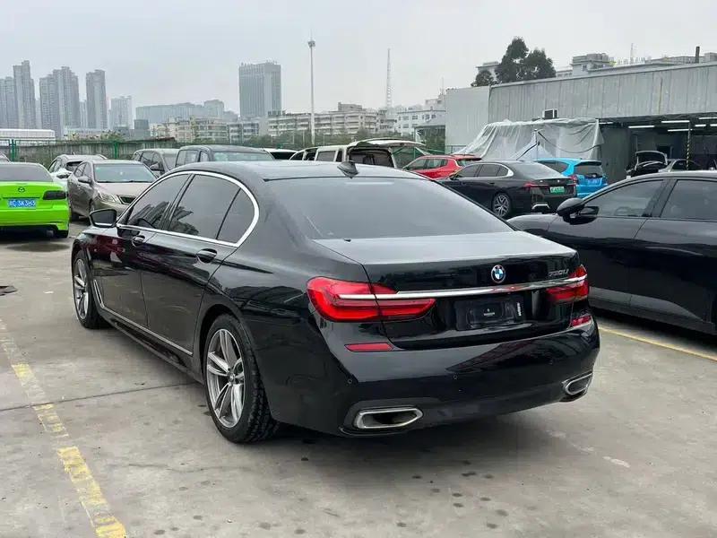 2018 BMW 7 Series 730Li Leading Edition M Sport Package — миниатюра 4