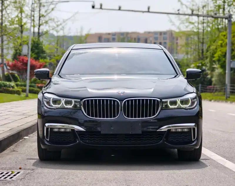 2018 BMW 7 Series 730Li Leading Edition M Sport Package — миниатюра 2