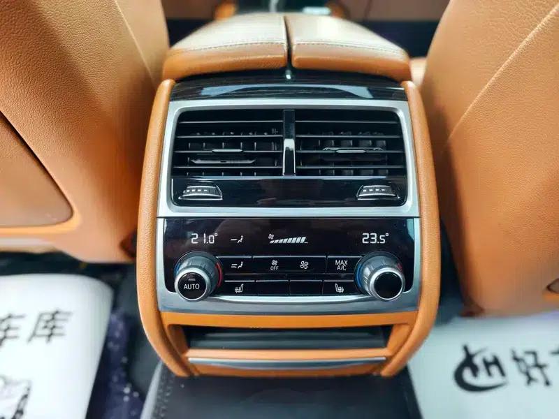 2018 BMW 7 Series 730Li Leading Edition M Sport Package — миниатюра 7