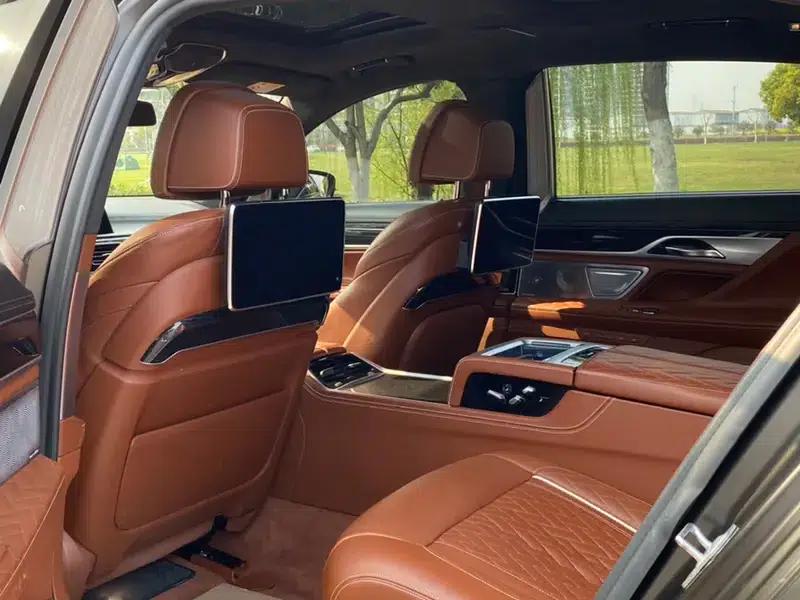 2019 BMW 7 Series Facelift M760Li xDrive V12 Sport Package — миниатюра 13