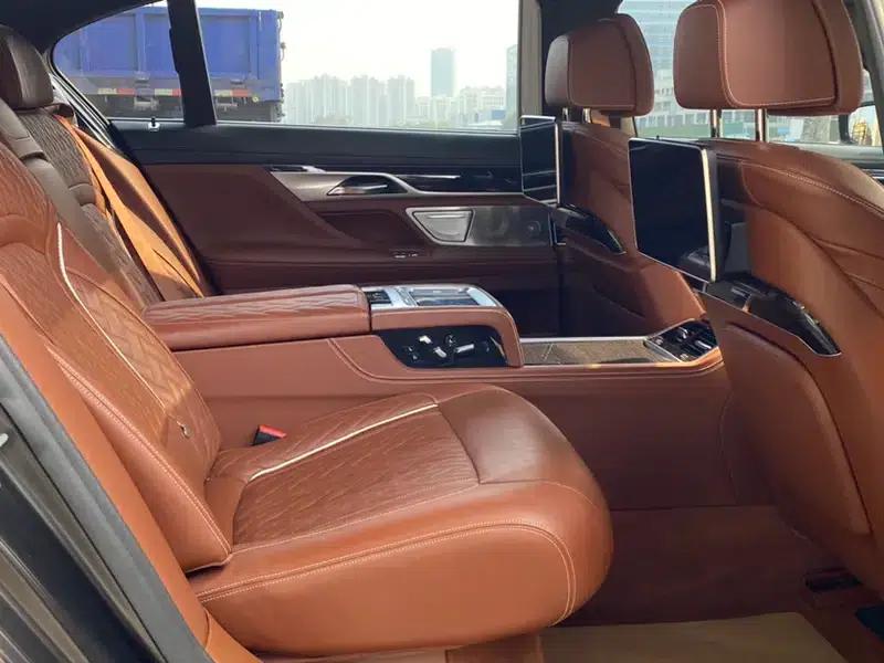 2019 BMW 7 Series Facelift M760Li xDrive V12 Sport Package — миниатюра 14