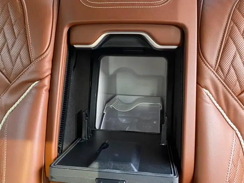2019 BMW 7 Series Facelift M760Li xDrive V12 Sport Package — миниатюра 15
