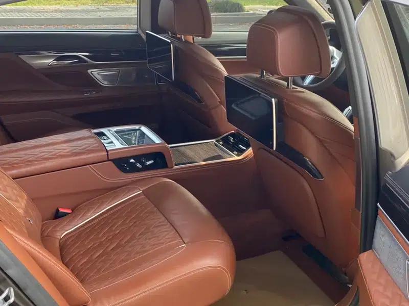 2019 BMW 7 Series Facelift M760Li xDrive V12 Sport Package — миниатюра 16