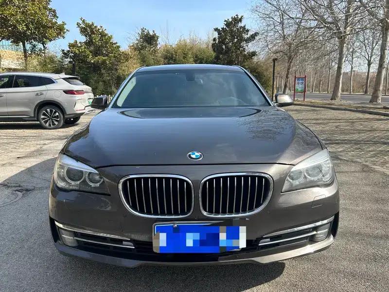 2013 BMW 7 Series 740Li xDrive — миниатюра 2