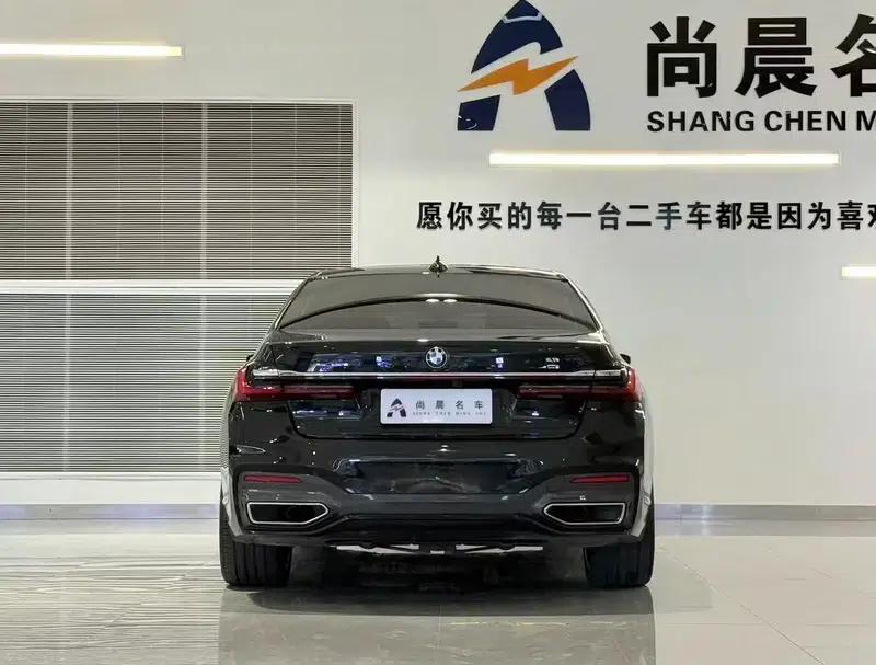 2021 BMW 7 Series 730Li M Sport Package — миниатюра 6