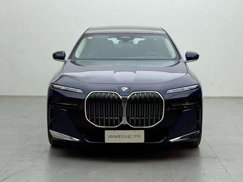 2023 BMW 7 Series 740Li Leading Luxury Package — миниатюра 2