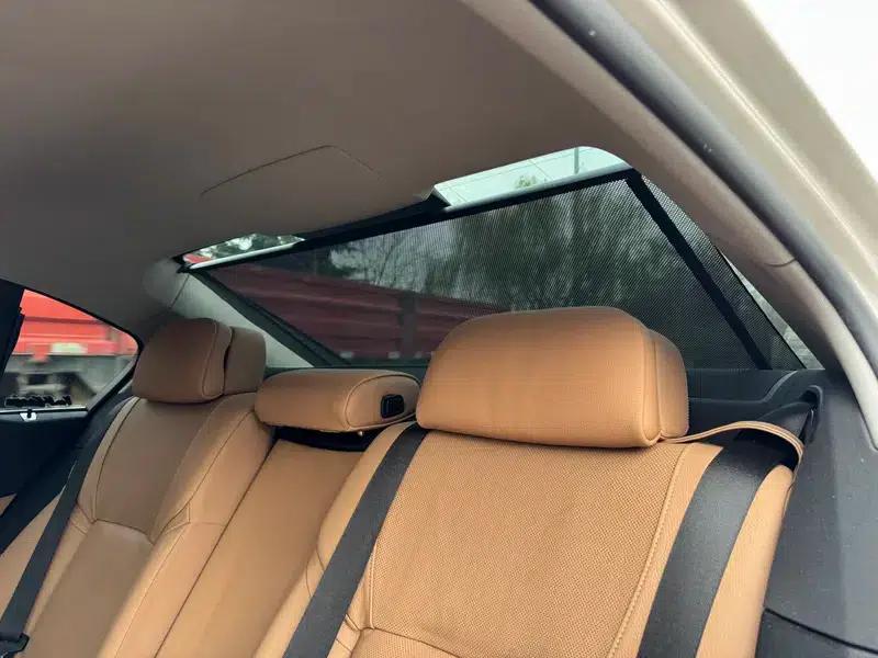 BMW 7 Series 2009 740Li Luxury — миниатюра 22