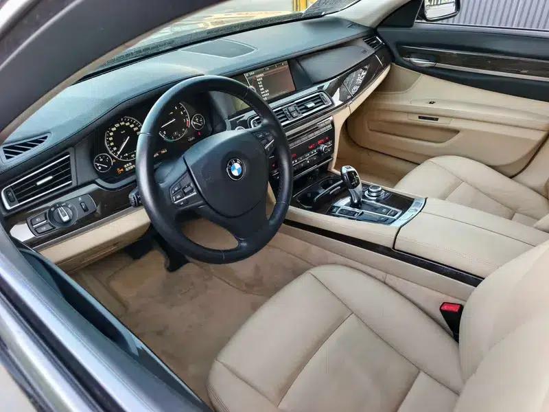 BMW 7 Series 2009 740Li Leading Edition — миниатюра 15