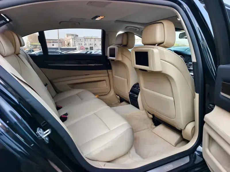BMW 7 Series 2009 740Li Leading Edition — миниатюра 19