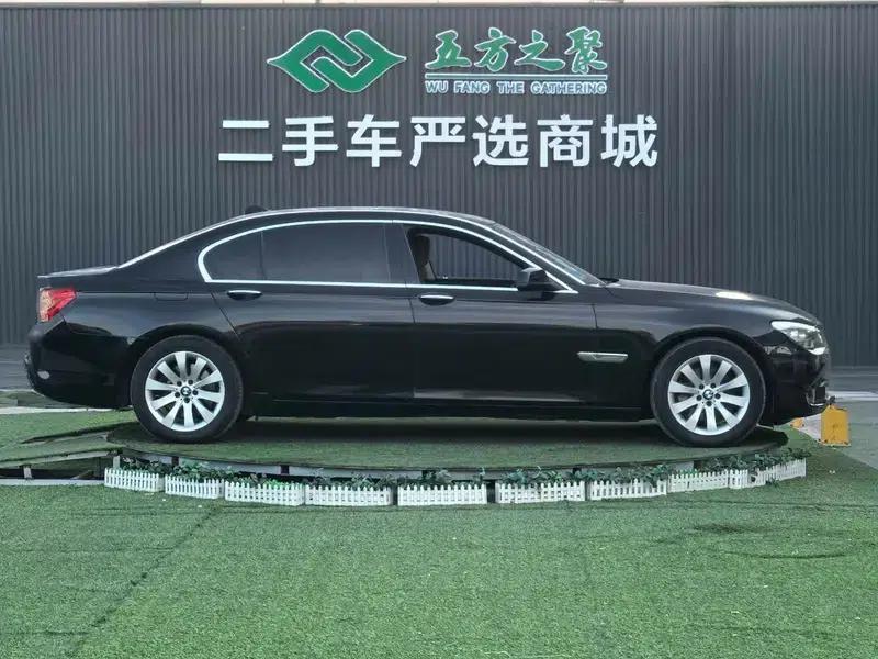 BMW 7 Series 2009 740Li Leading Edition — миниатюра 8