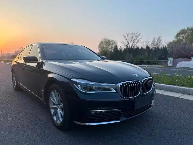 2016 BMW 7 Series 730Li Luxury — миниатюра 3