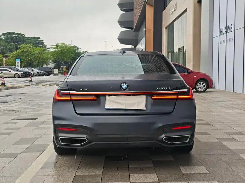 2019 BMW 7 Series 740Li xDrive Executive M Sport Package — миниатюра 4